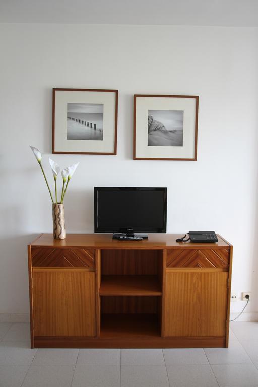 Apartamentos Marina 포엔샤 항구 객실 사진