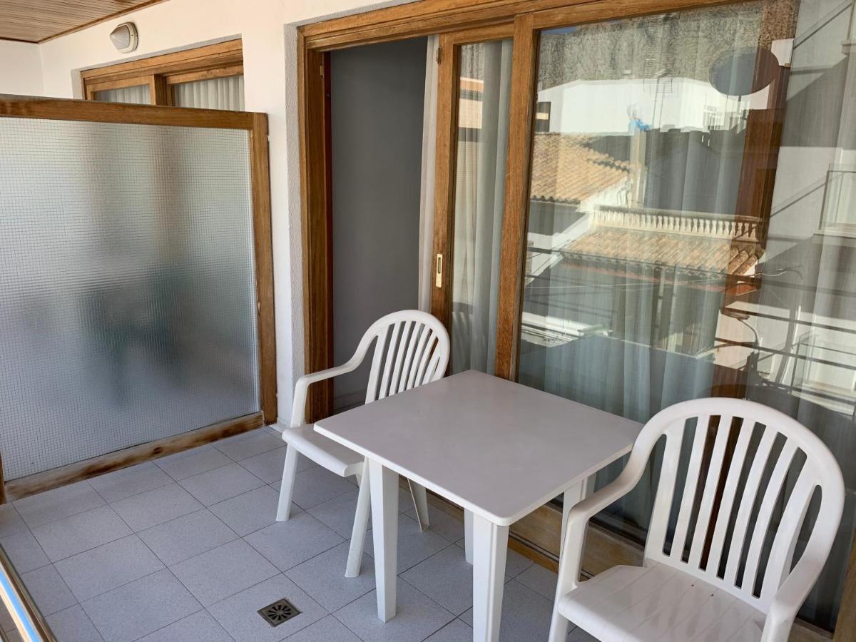 Apartamentos Marina 포엔샤 항구 외부 사진