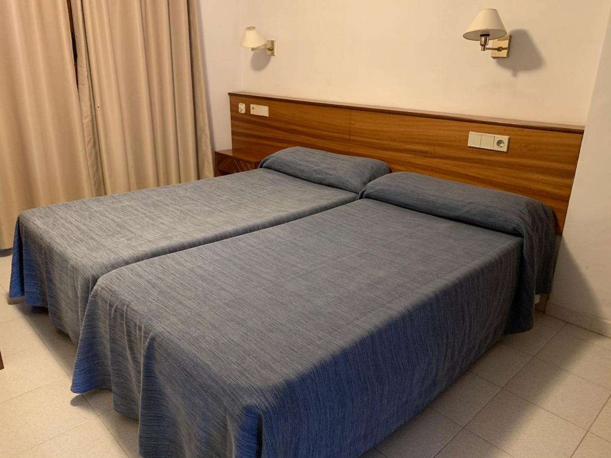 Apartamentos Marina 포엔샤 항구 외부 사진